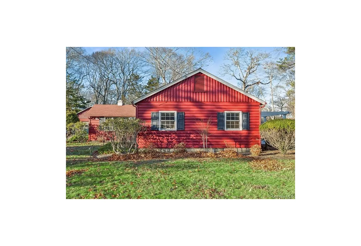 Building Photo - 1850 Sterling Rd