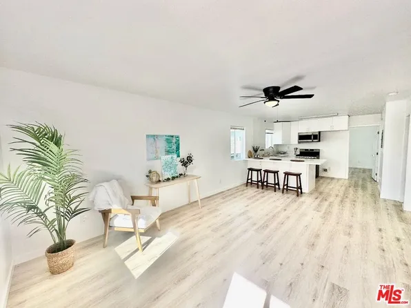 11006 McKinley Ave, Los Angeles, CA 90059