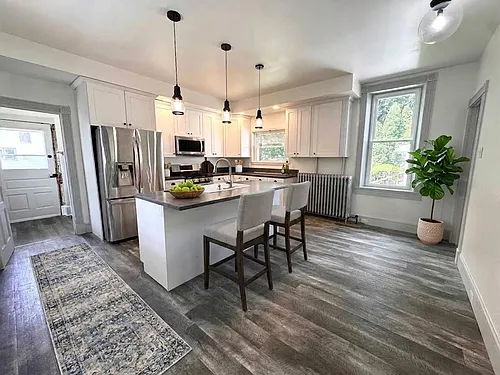 Floor plan 34 W Main St