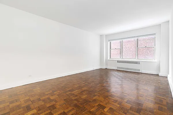 Rented by Byson Real Estate Company | media 8