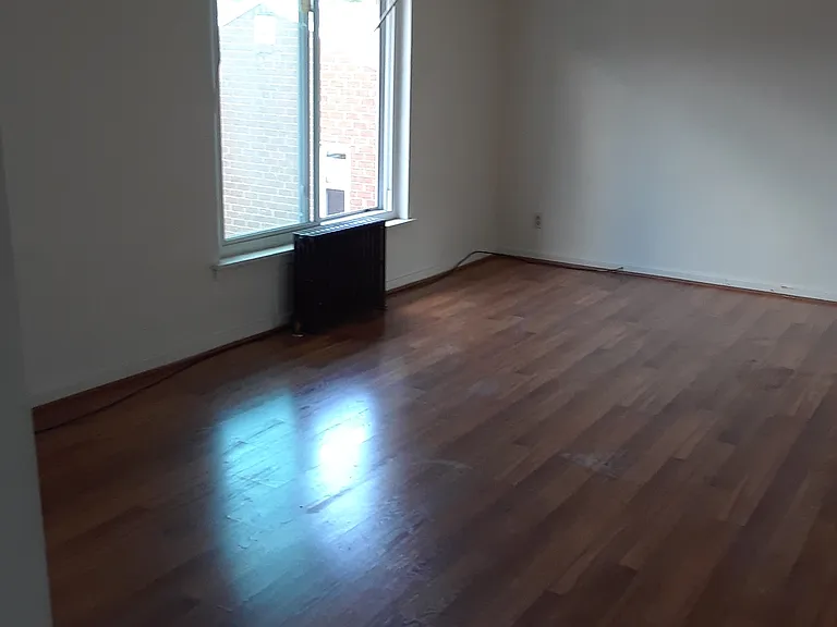 1000 Hartman St #5 — Photo 16