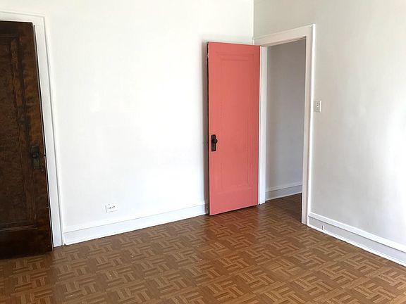 5th image of 5411 N Campbell Ave #3B