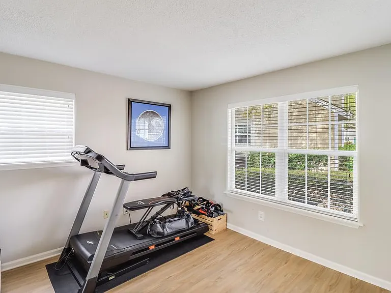 1050 Planters Pl — Photo 14