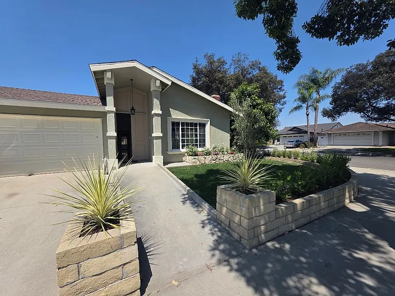 12947 Arabella Pl — Photo 3