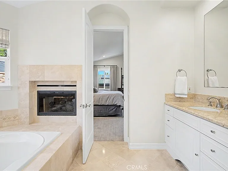 620 35th St — Photo 20