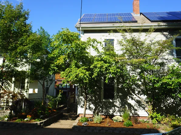 159-161 Hamilton St, Cambridge, MA 02139