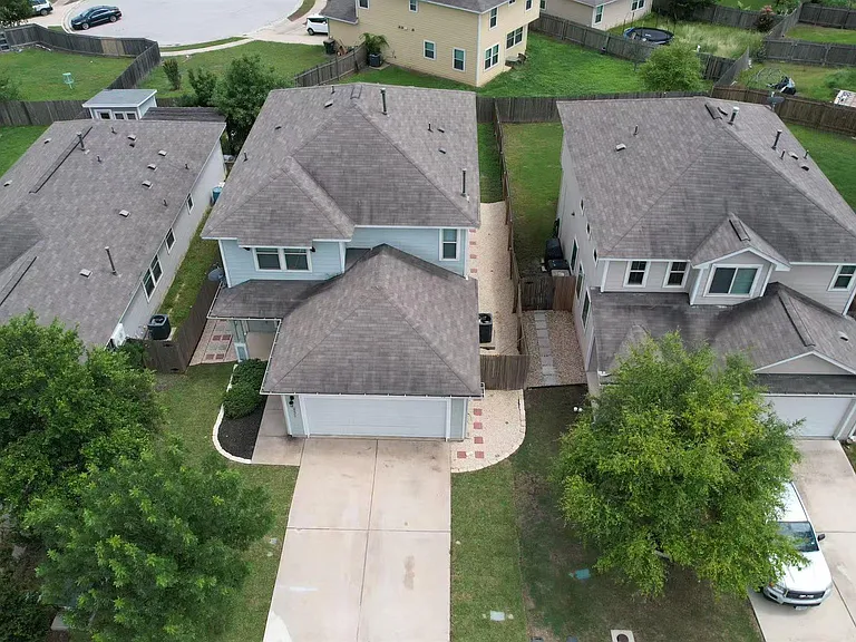 251 Triumph Rd — Photo 27