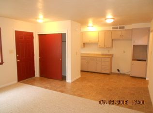 829 Park Ave APT 1, Racine, WI 53403