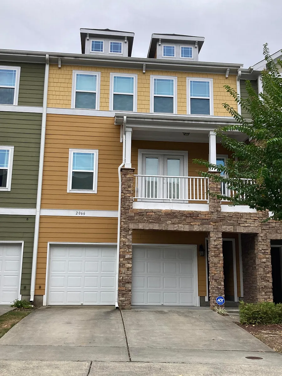 Front of house - 2066 Jersey City Pl