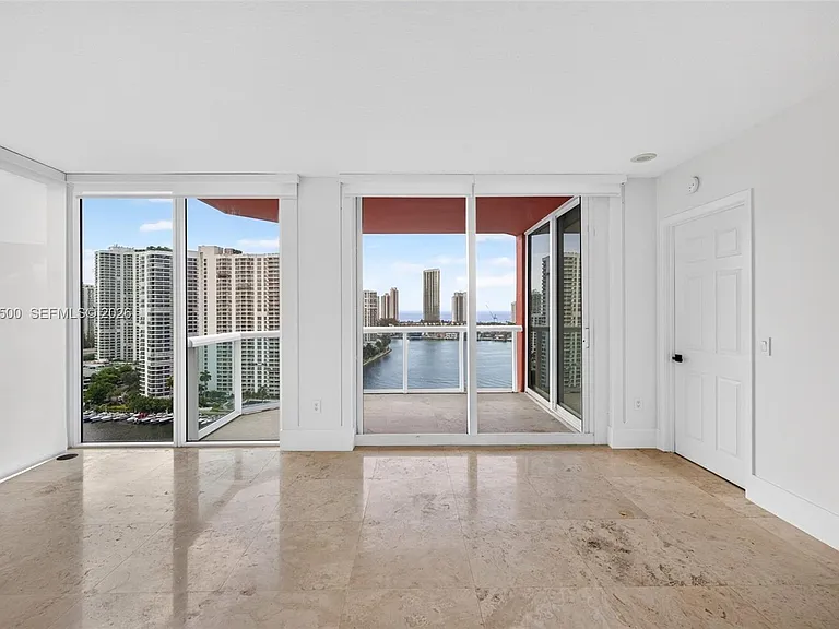 3370 Hidden Bay Dr #2107 — Photo 11
