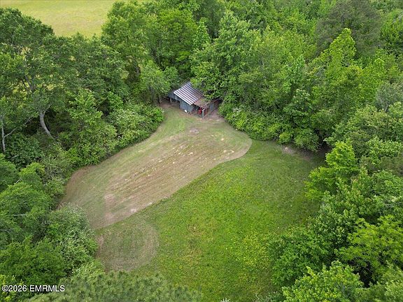 5th image of 4450 Lawrence Hazel Rd