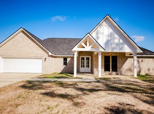3647 Belview Rd, Leesville, LA 71446