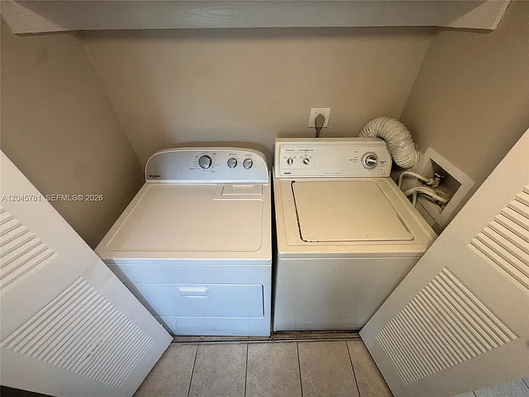 8750 N Sherman Cir #403 — Photo 9