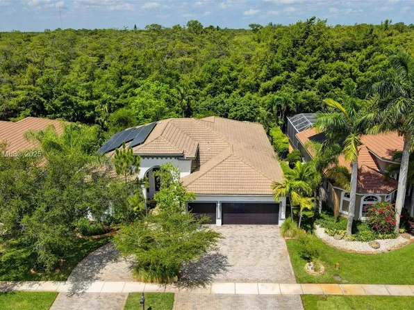 10234 Oak Meadow Ln, Lake Worth, FL 33449