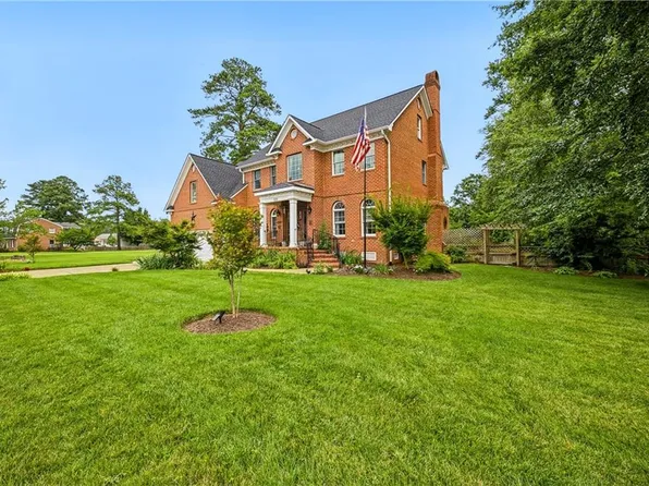 111 Laydon Way, Poquoson, VA 23662