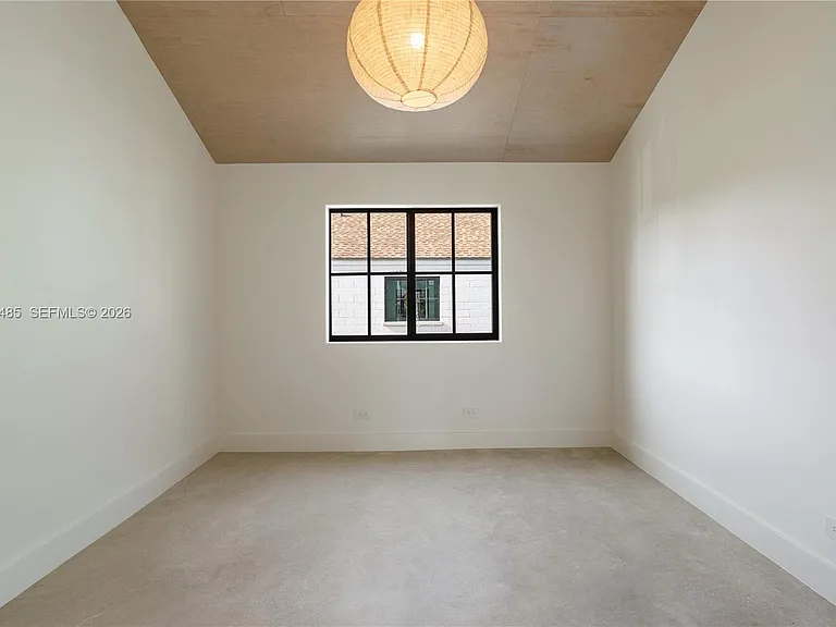 3620 Plaza St — Photo 6