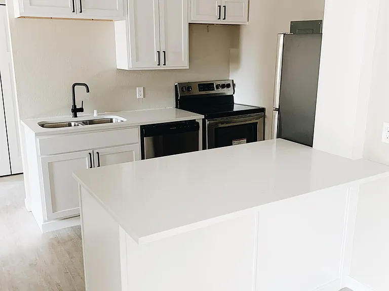 Marywood Apartments — Photo 10