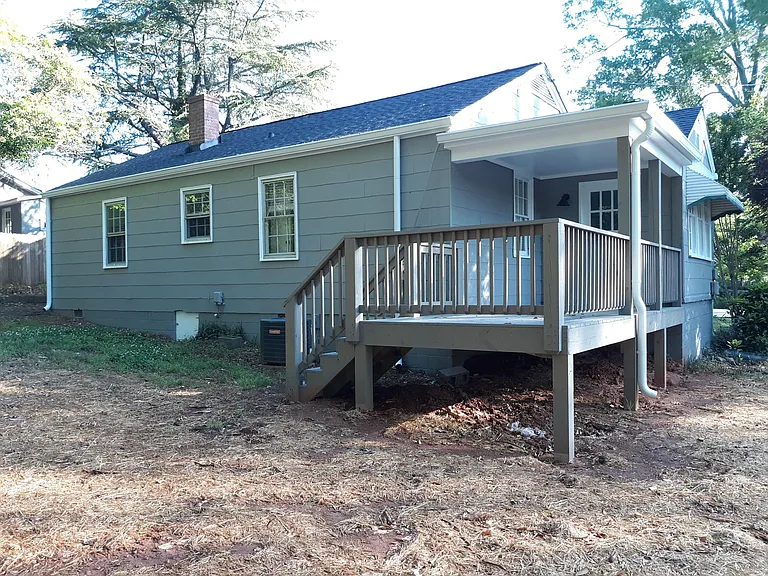 161 Holman Ave — Photo 2