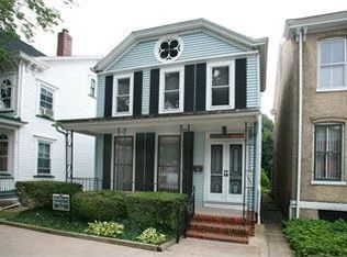 45 Perry St, Lambertville, NJ 08530