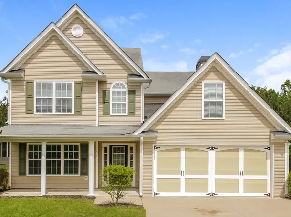 237 Overlook Dr, Dallas, GA 30157