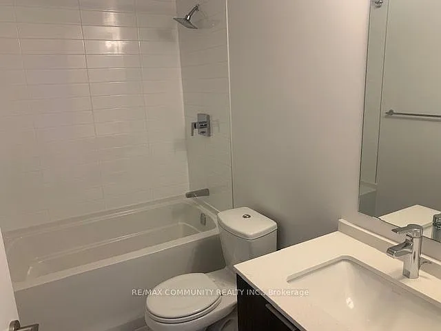 11 Wellesley St W #5504 — Photo 14