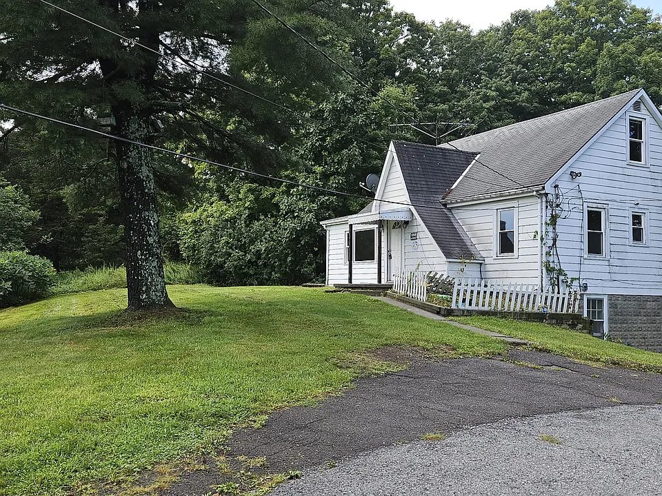 7 Ruscitti Dr