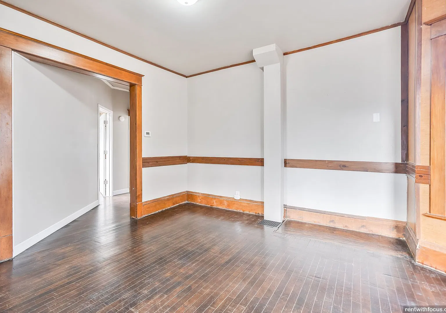 814 E. North St. — Photo 4