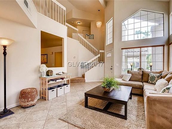 3rd image of 2416 Sun Shores Dr