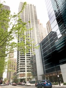 400 E Ohio St APT 801, Chicago, IL, 60611