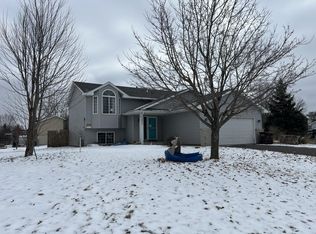 5400 Teal St, Big Lake, MN 55309