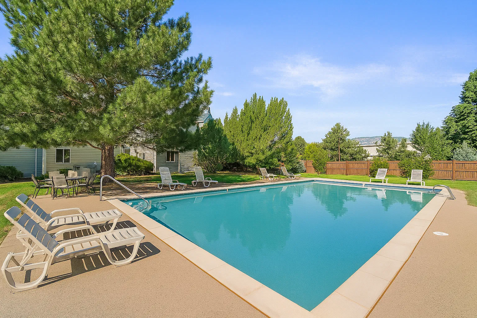 3740 Iris Ave — Photo 2