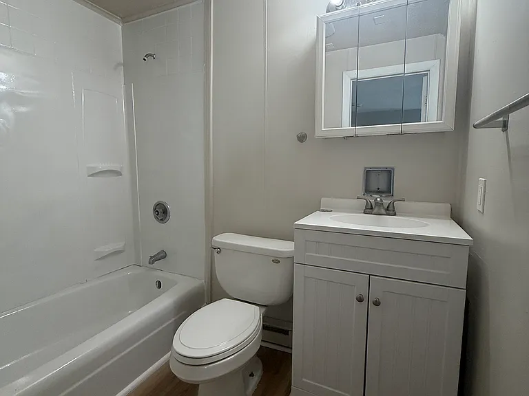 165 Main St #6 — Photo 6