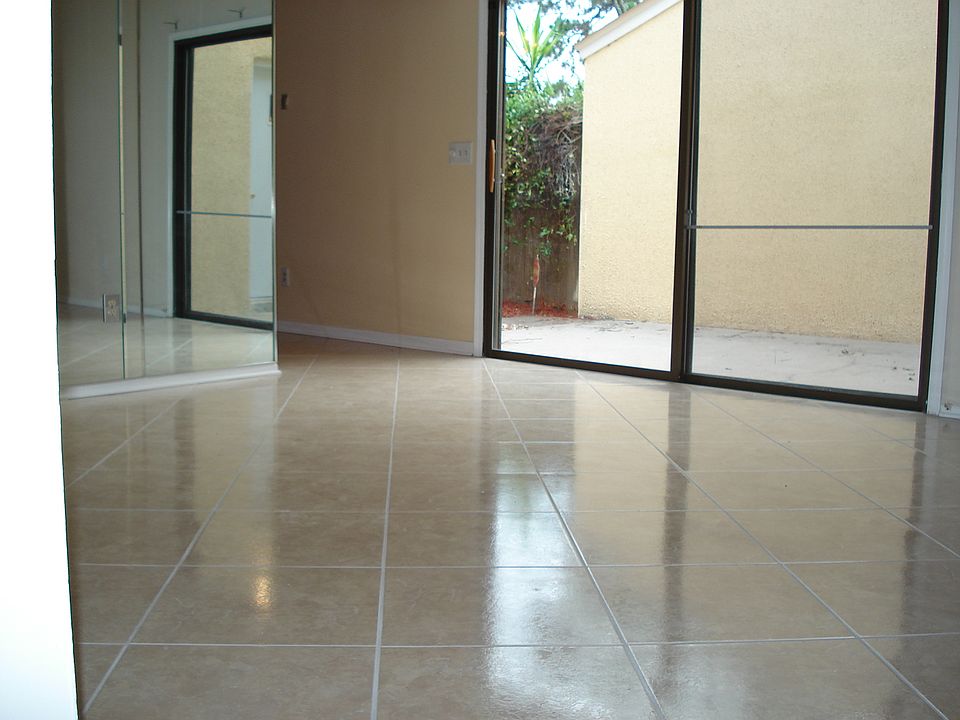 2nd image of 3388 Catamaran Way
