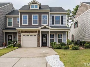 139 Beaconwood Ln, Holly Springs, NC 27540