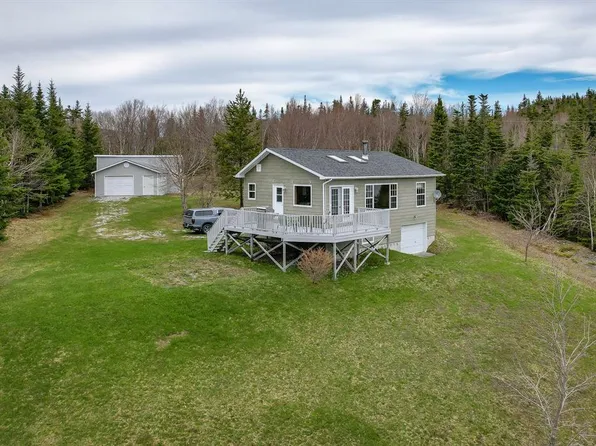 41 Lakeview Drive, Georges Lake, NL A2H0C9