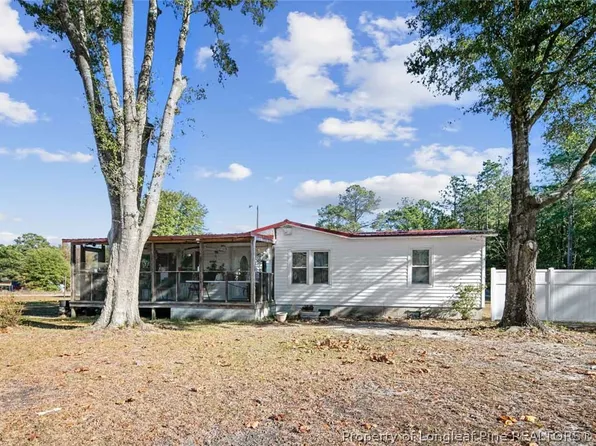 5345 Chicken Foot Rd, Saint Pauls, NC 28384