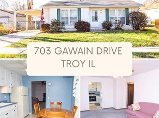 703 Gawain Dr, Troy, IL