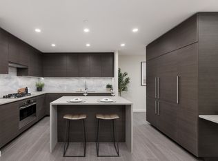 4168 Lougheed Hwy #605, Burnaby, BC V5C3Y6