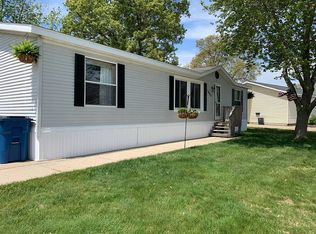 1885 Latas Ln, Muskegon, MI 49442