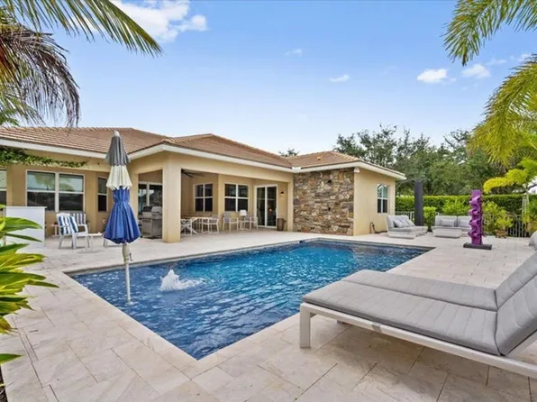 8152 Butler Greenwood Dr, West Palm Beach, FL 33411