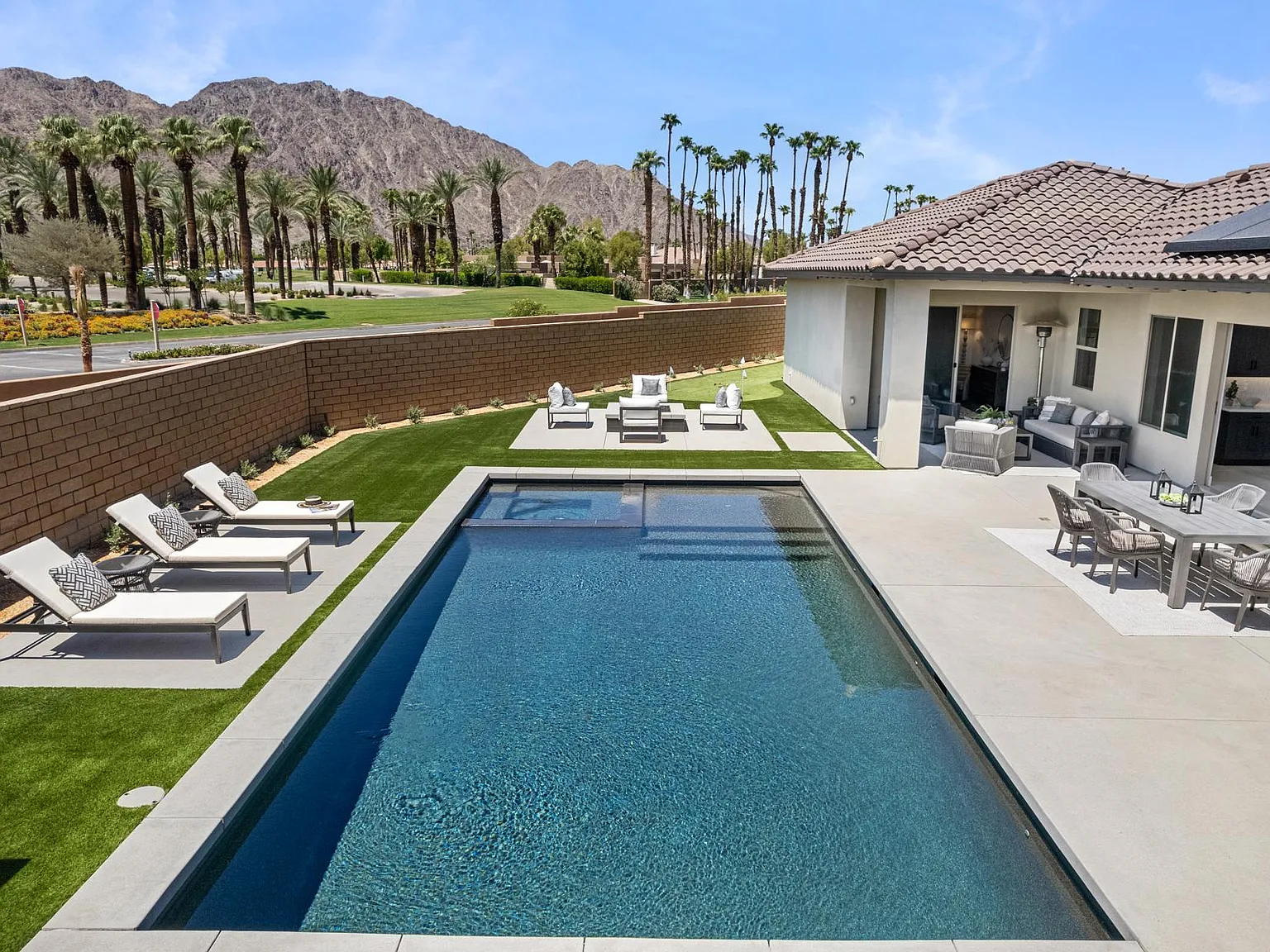 3 bed, 2.5 bath, 1773 sqft, $6,500 — Photo 4