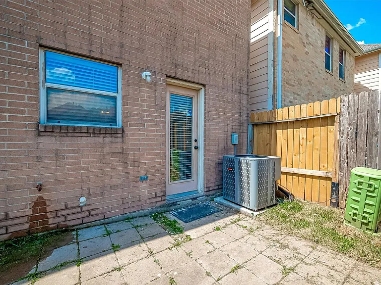206 Sydnor St — Photo 30