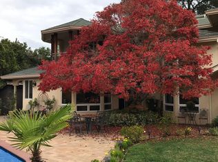 4140 Donald Dr, Palo Alto, CA 94306