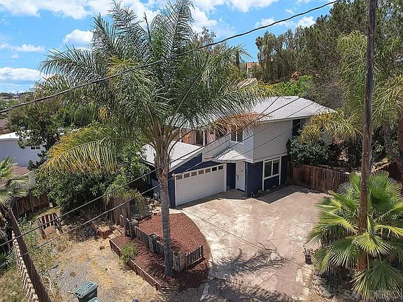 5th image of 1912 Shirley Ln