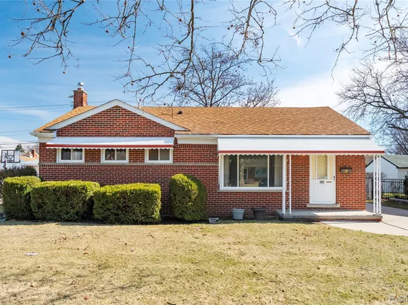 9042 Harrison St, Livonia, MI 48150