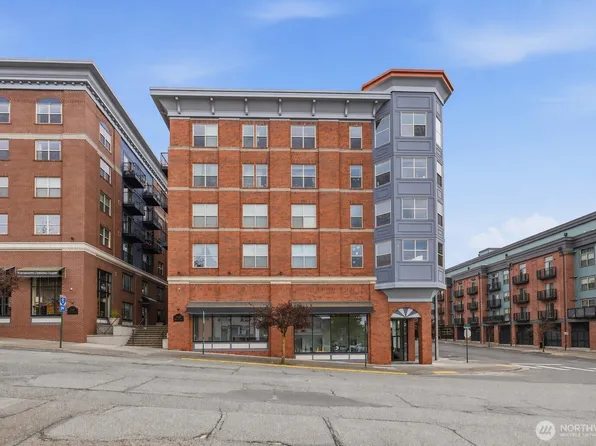 910 Harris Avenue #208, Bellingham, WA 98225