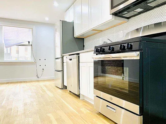 Rented by Hagstrom Management Inc | media 15