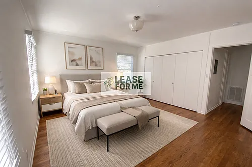 1229 1/2 Smithwood Dr Photo 1