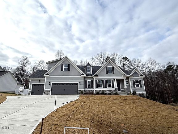 3rd image of 95 Mineral Springs Way