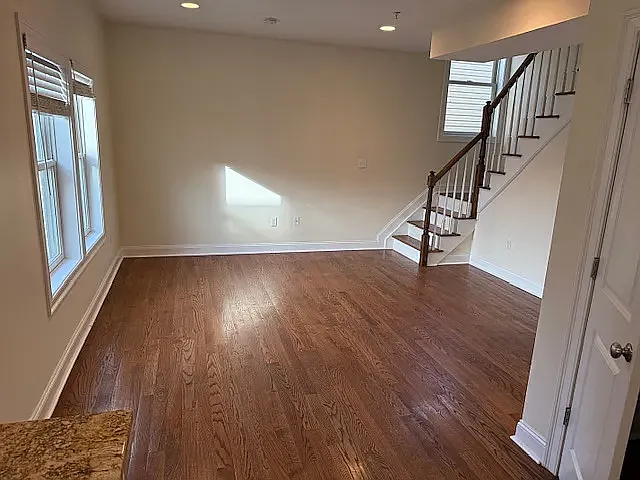602 Frank E Rodgers Blvd N #3R — Photo 3